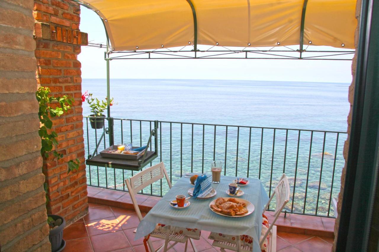 Bb Il Generale Bed & Breakfast Scilla Luaran gambar