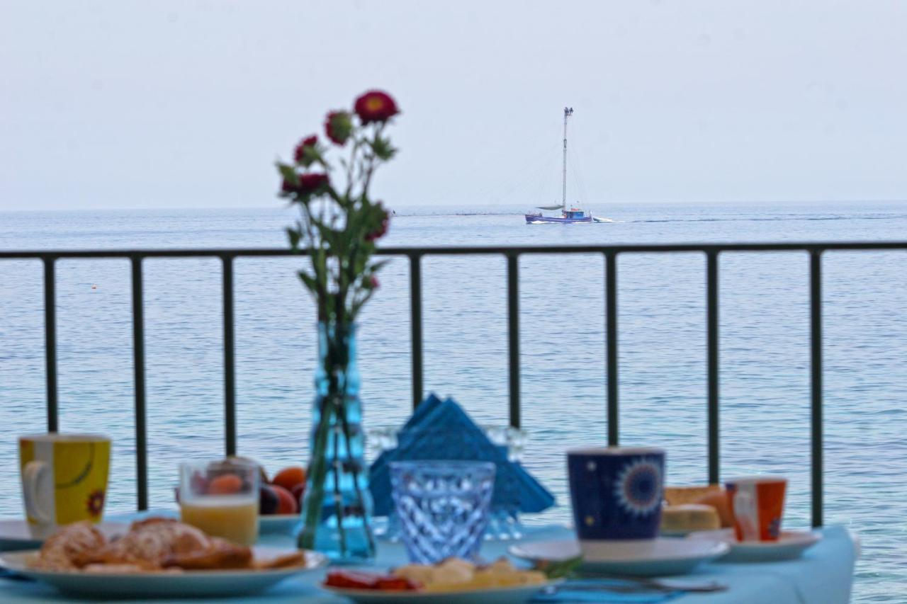 Bb Il Generale Bed & Breakfast Scilla Luaran gambar