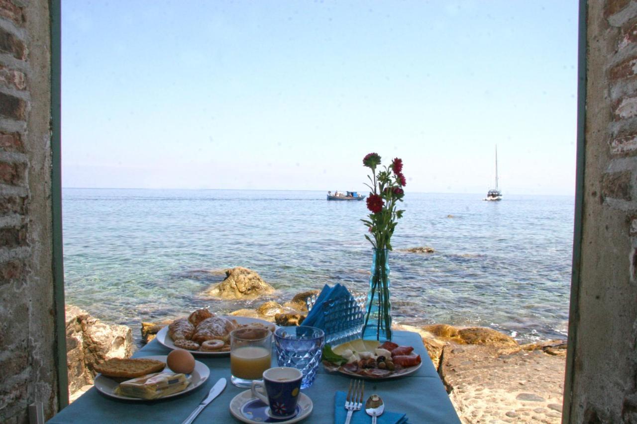 Bb Il Generale Bed & Breakfast Scilla Luaran gambar